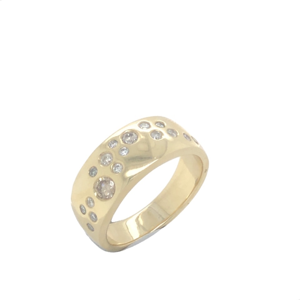 Punch Set Mix Of Lab And Natural Diamond Ring 9ct Yellow Gold - Knights ...