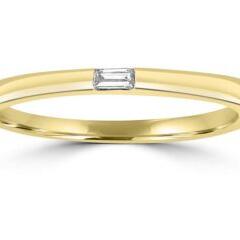 Gold Emerald Cut Diamond Ring_0