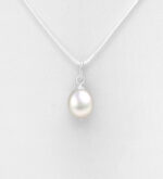 White Pearl Pendant_0