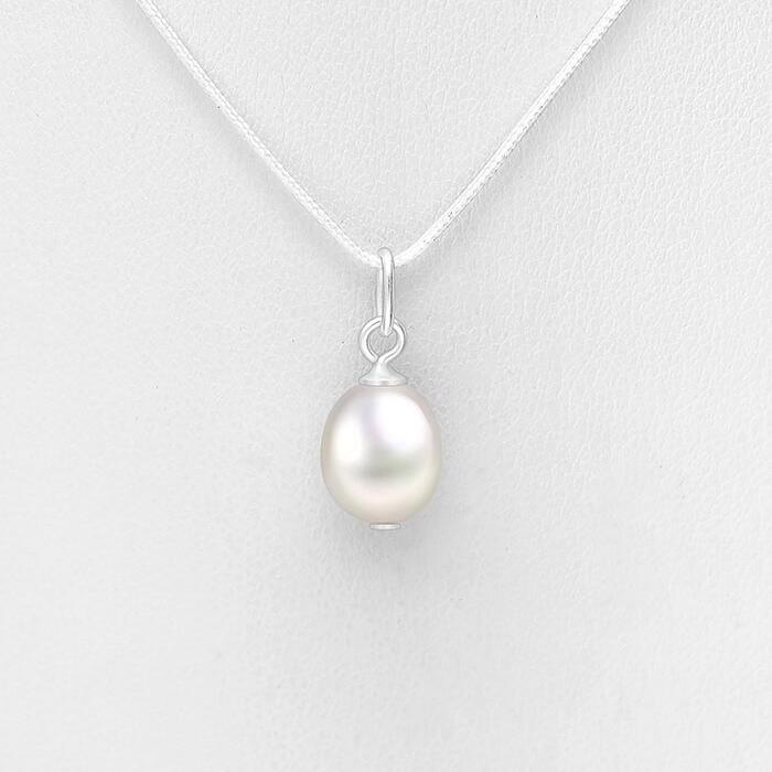 White Pearl Pendant_0