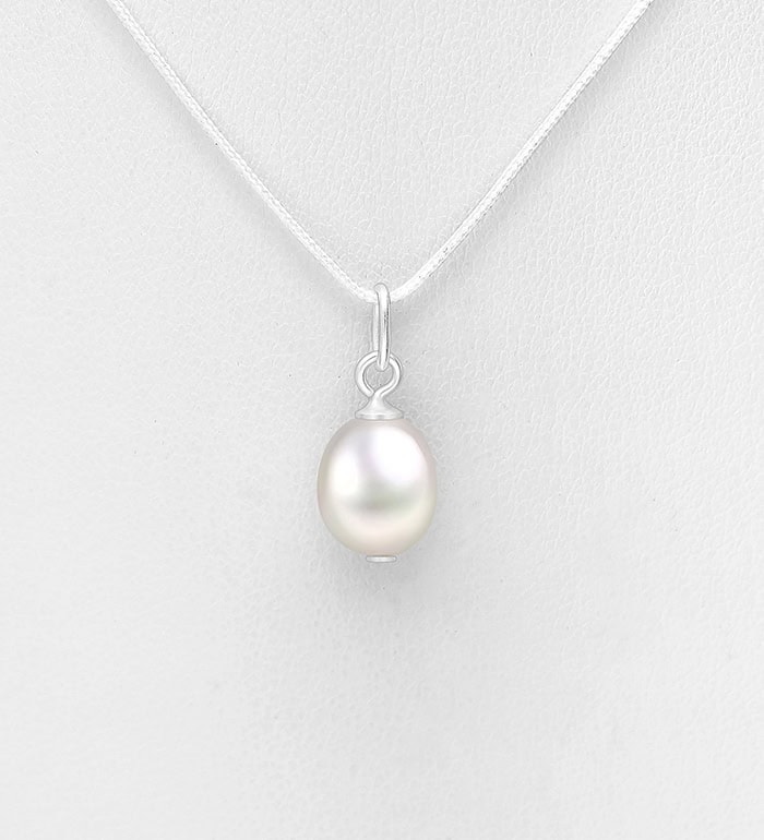 White Pearl Pendant_0